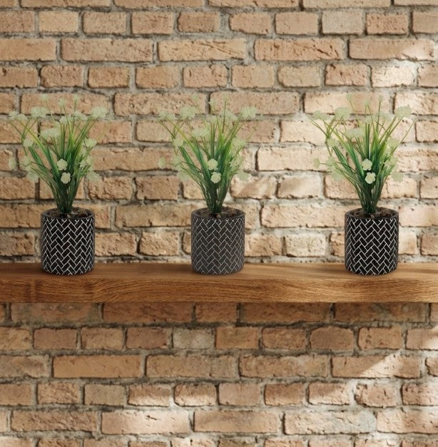 Plantita artificial con maceta aprox. 28 cm.