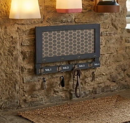 Adorno memo madera con 4 ganchos